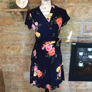 NWT Old Navy Navy Floral Wrap Dress